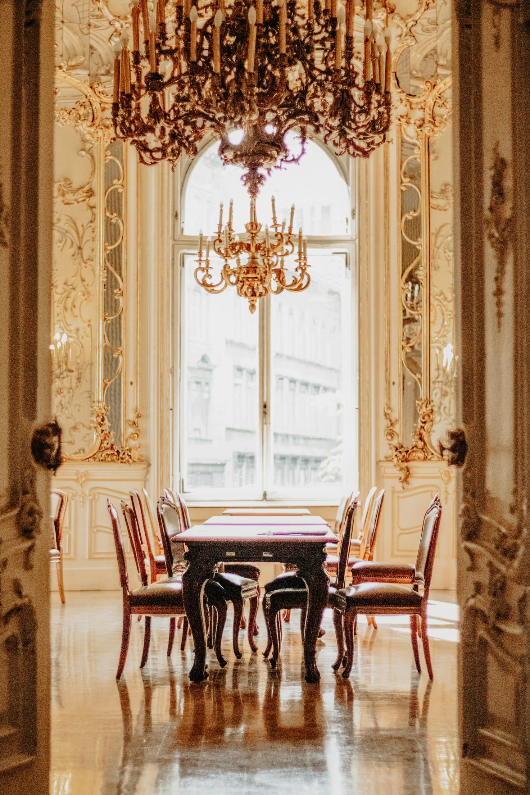 adrian-botica-jGPXzSUE2uI-unsplash