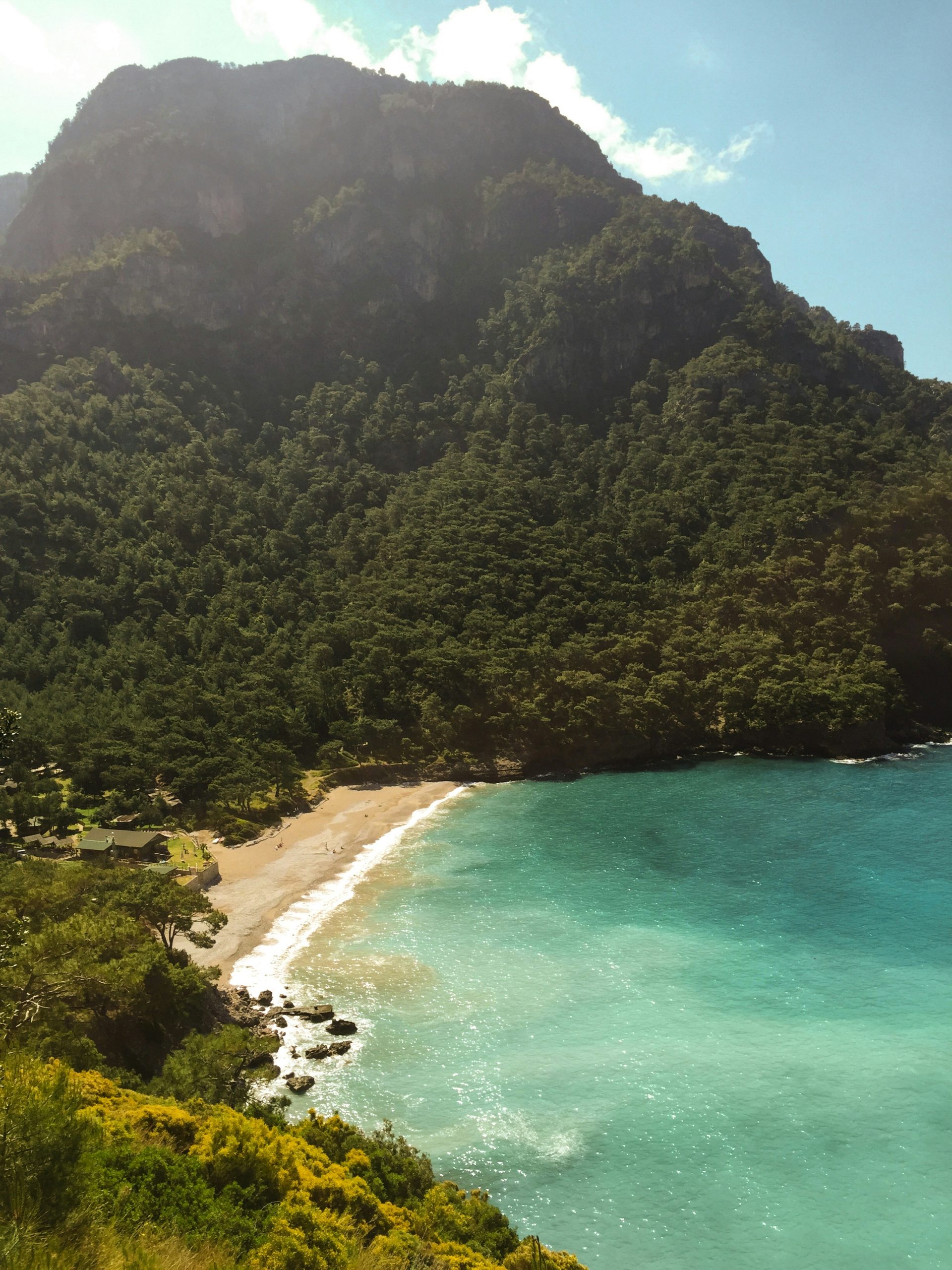 alev-takil-JDfo4MFHvqY-unsplash