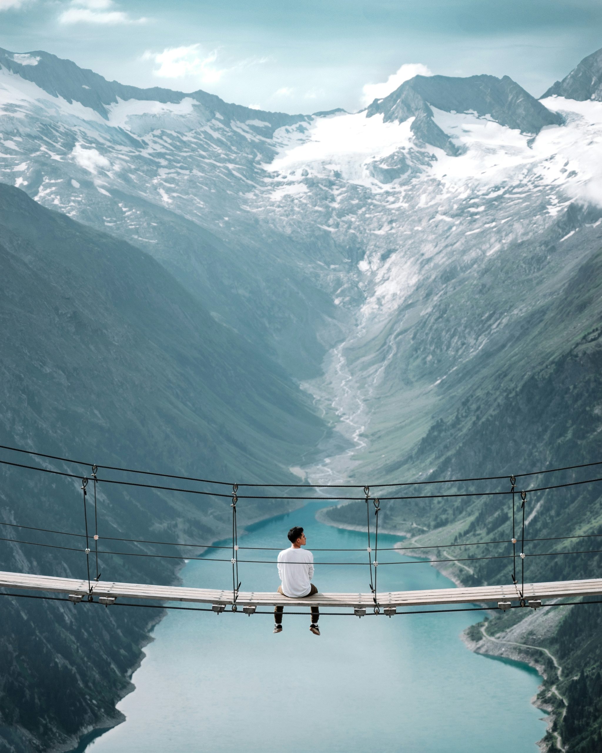 alex-azabache-BReigPd7XnQ-unsplash