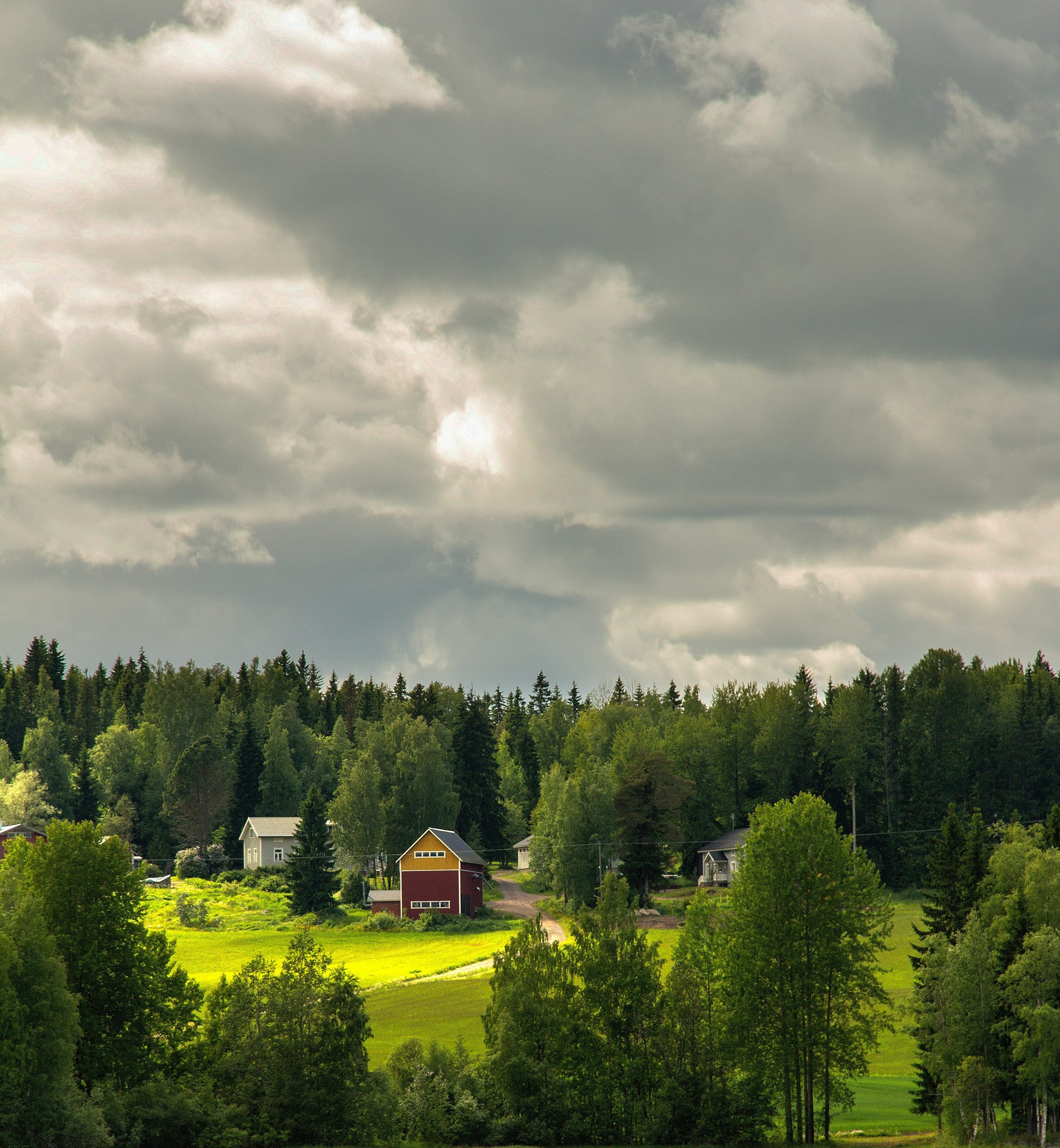 joakim-honkasalo-a04HKceDC6M-unsplash